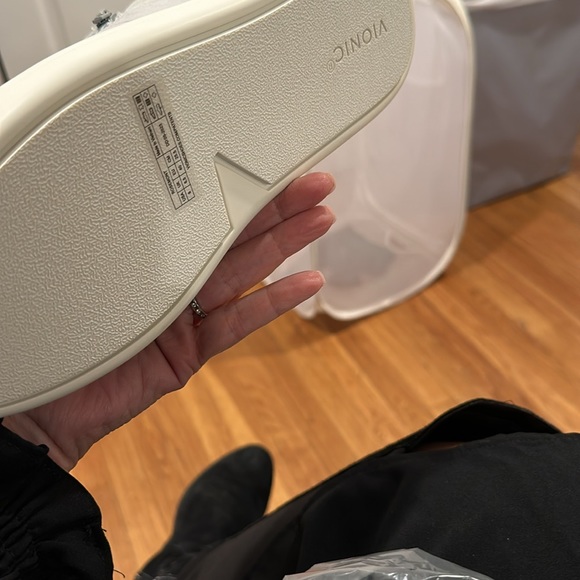 Gray suede sneakers - Picture 3 of 4